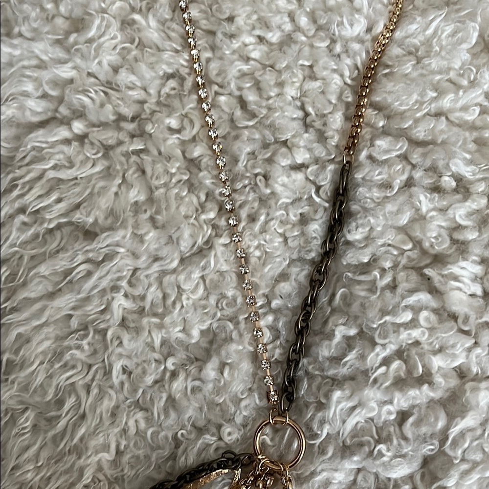 Boho Multi-Color Leaf Pendant Necklace - Picture 3 of 5
